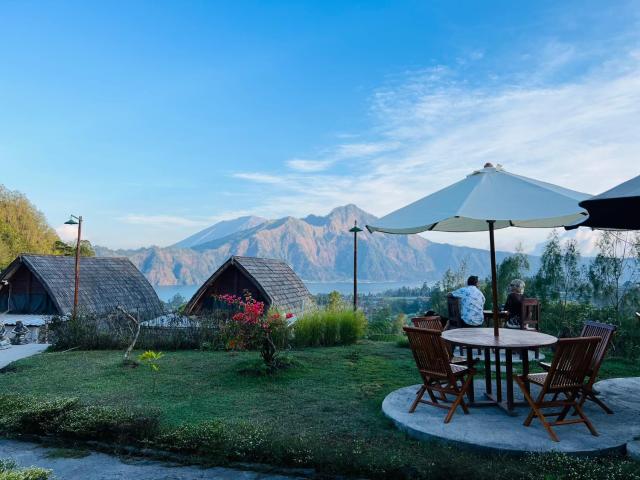 Pondok Bulan Lake View