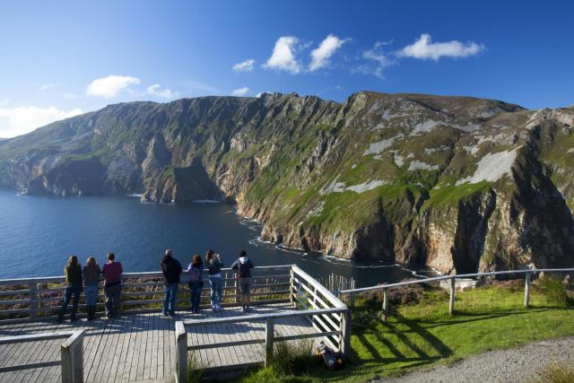 Glencolumbkille House - Self Catering Rooms