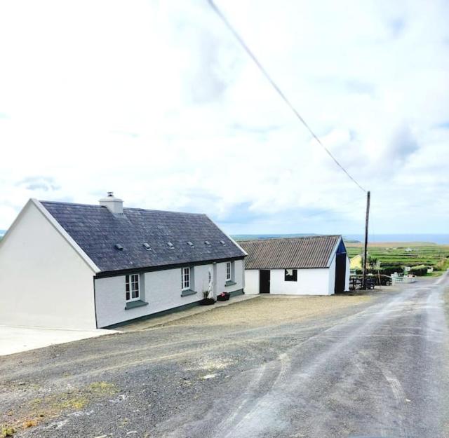 Hilltop Cottage