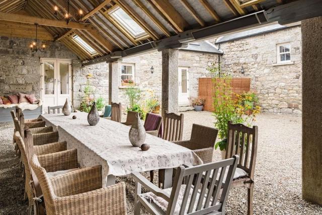 Stunning Granite Barn Conversion