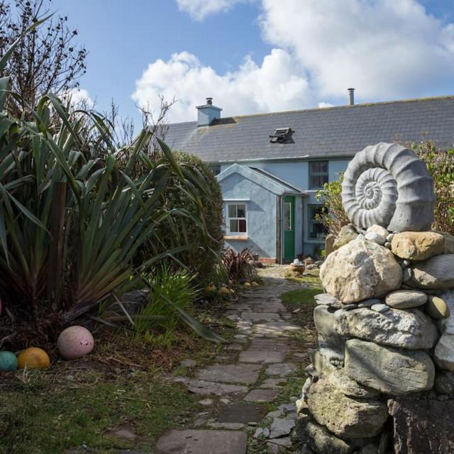 Shore Cottage on the Beara Way Wild Atlantic Way