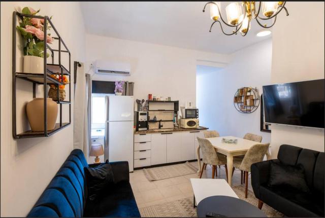 private flat on Yafo road street