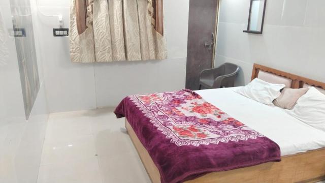 Hotel suryadev