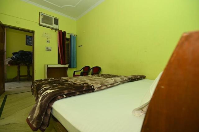 Hotel saurabh