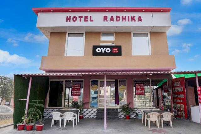 HOTEL O RADHIKA