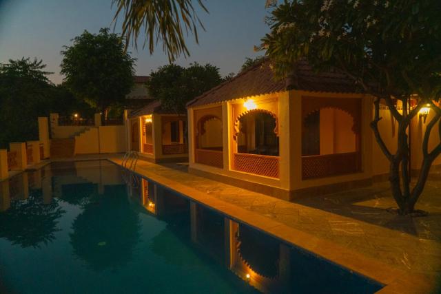 UNVR - A peace full farmhouse Resort Udaipur