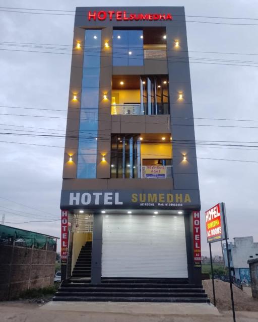 Hotel Sumedha