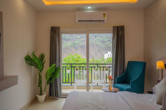 Perfectstayz Alpine Near Laxman Jhula