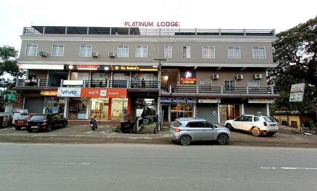 Platinum Lodge