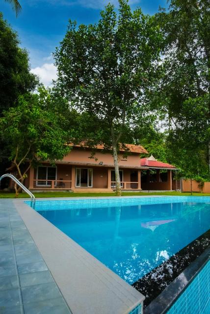 Theeram Riverside Holiday Home