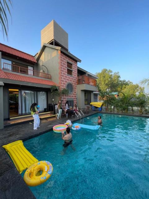 Gypsy Abode Pool Villa Panchgani