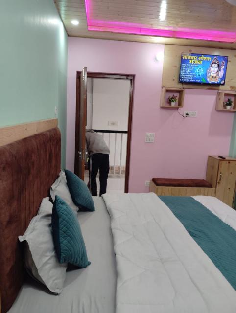 Jbk hotel Mussoorie- near jw Marriott hotel