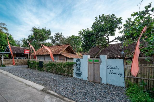 OYO 2393 Putroyono Homestay