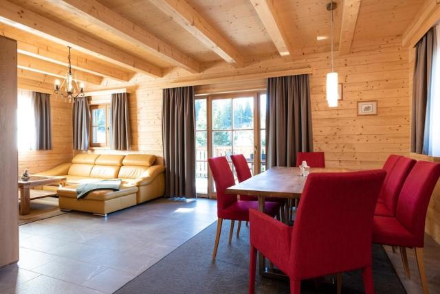 Koralpe holiday home with its own wellness area