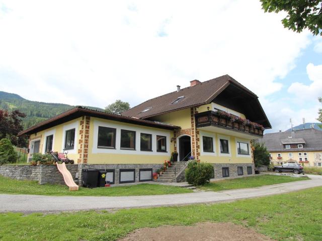 Modern Apartment in Sankt Michael im Lungau