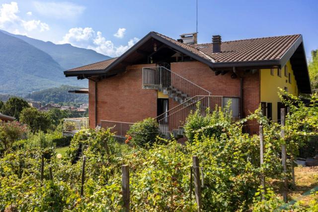 Casa Menek, Darfo Boario Terme Ospitar