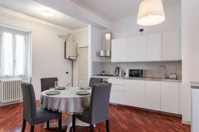 Menotti Apartment - Brescia City - by Host4U