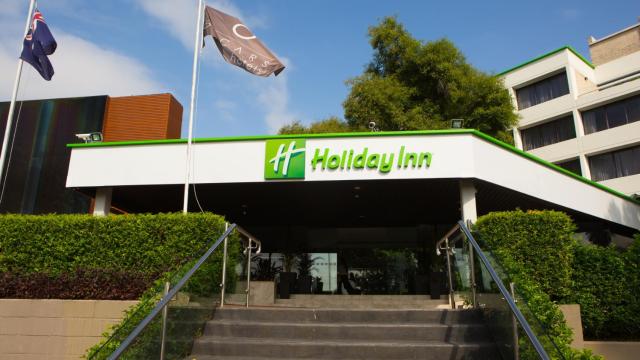 Holiday Inn Warwick Farm, an IHG Hotel