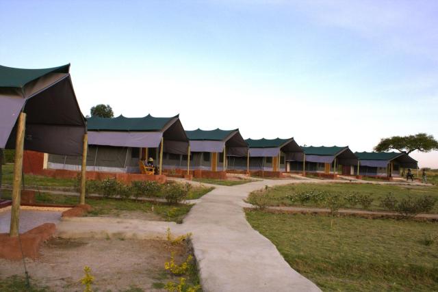 Endeem Mara Resort