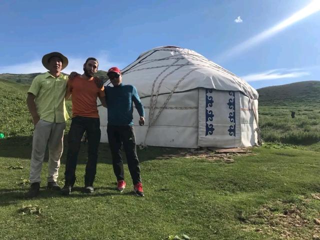 Yurt company Aibek Kilemche