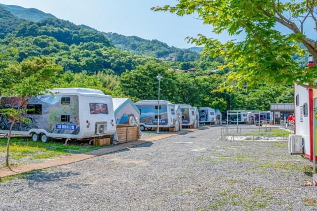 Jirisan Forest Caravan Park