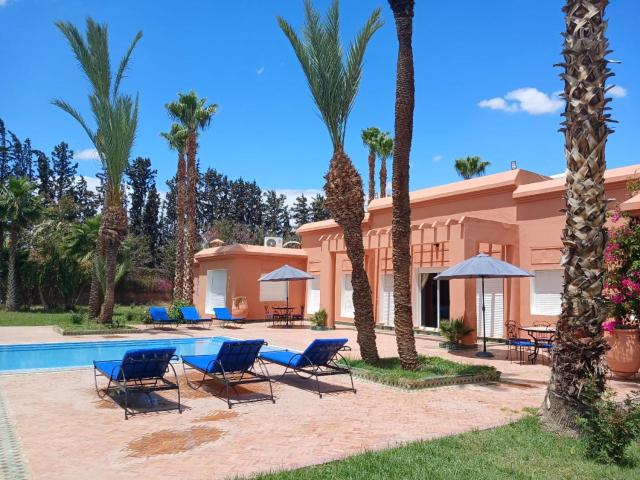 Villa Rayan Marrakech secteur Palmeraie dans Propriété de 2 hectares avec jardin arbres fruitiers