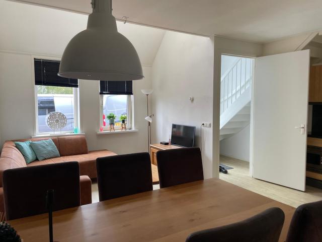 Nieuw gebouwd appartement op paarden bedrijf