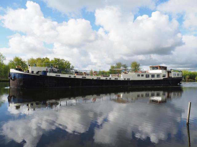 hotelboat Sarah Groningen