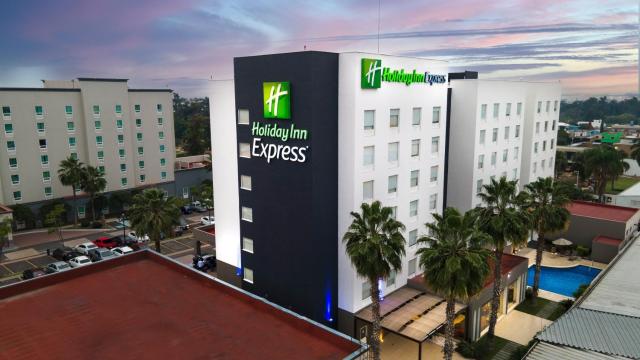 Holiday Inn Express Guadalajara Aeropuerto, an IHG Hotel