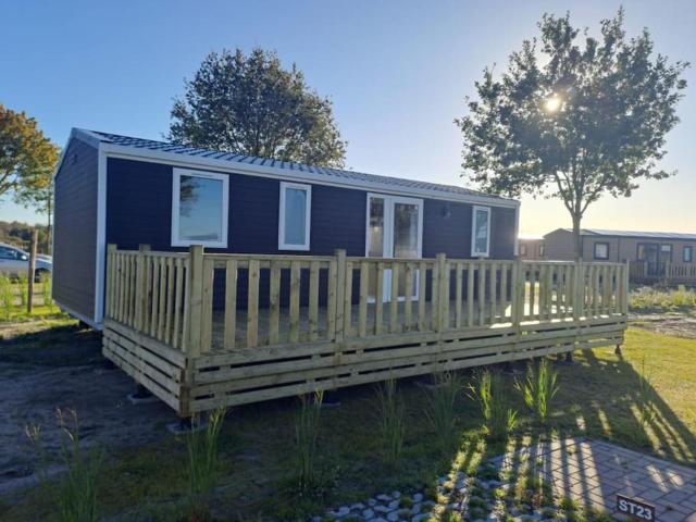 Moderne chalet op het strand