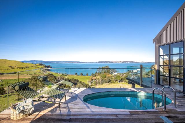 Loft & Workroom, Woodside Bay, Waiheke