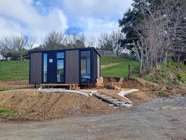 Henge Cabin by Tiny Away