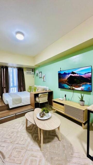 Cebu IT Park Cozy Neutral Condo