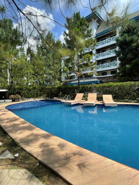 Relaxing Room with Pool & Playground Near SkyRanch