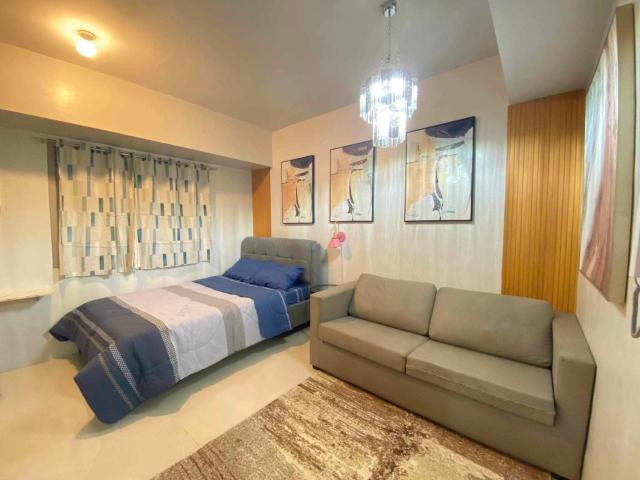 Studio Condo near Ayala, Cebu-East Gate