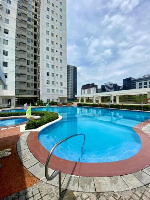 1 bedroom unit Avida Tower IT Park Cebu