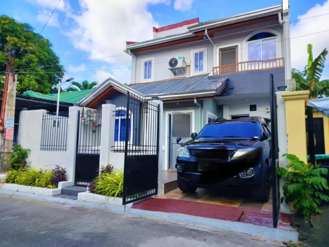 Simple, Spacious Home To Stay, 2Bedrooms 2 Toilet & Bath 1 car garage