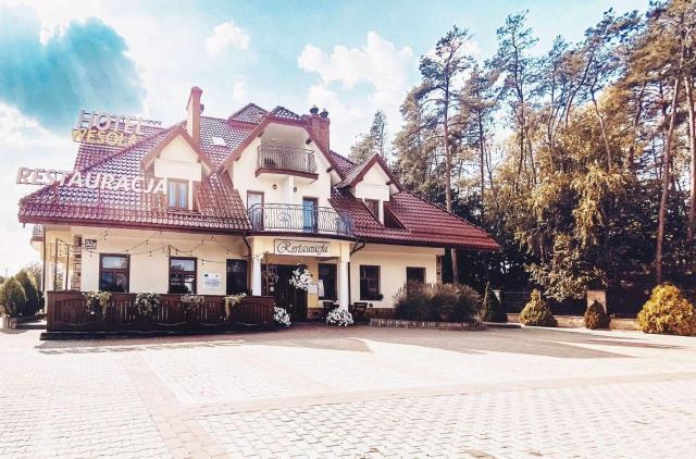 HOTEL RESTAURACJA WESOŁA