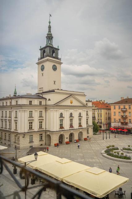 Apartamenty na Starówce - 3 piętro z widokiem na Ratusz, Rynek Główny i Centrum