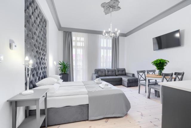 Apartament Studio z balkonem 1899 by Platinum