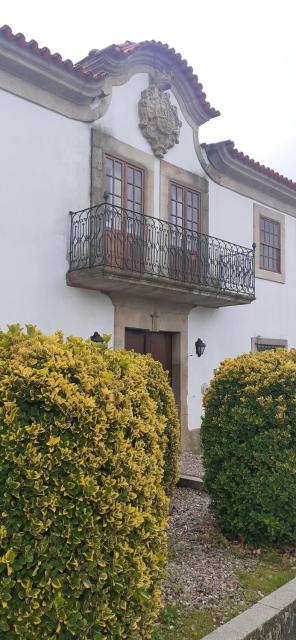 Solar dos Araújo Coutinho - Casa dos Cavaleiros - Turismo Habitação