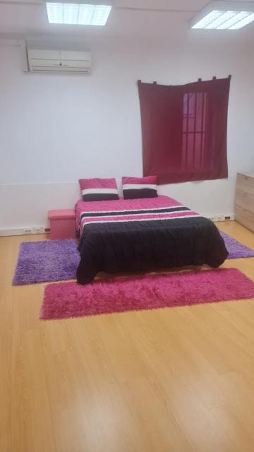 LEIRIA CENTER room one