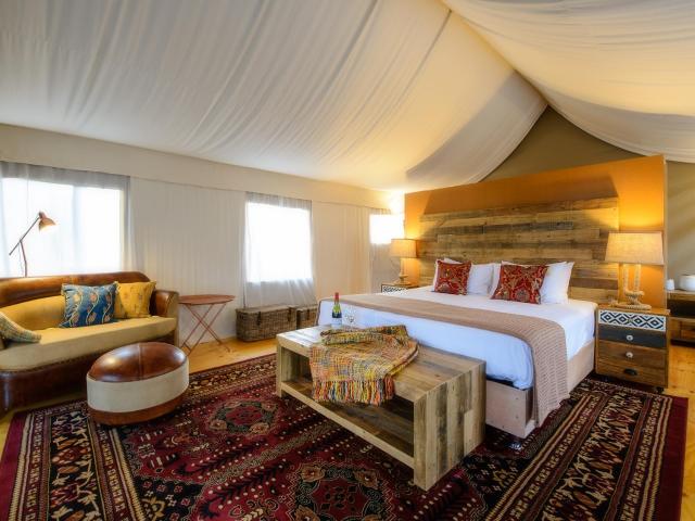 Truffle Lodge Dinner Bed Breakfast Glamping