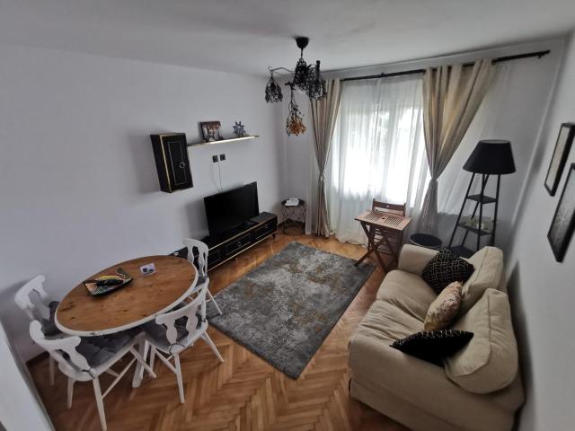 Apartament Ocnele Mari