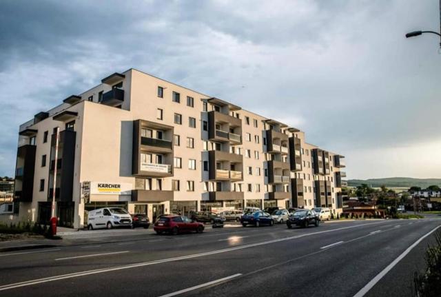 Oferim spre închiriere apartament de Lux