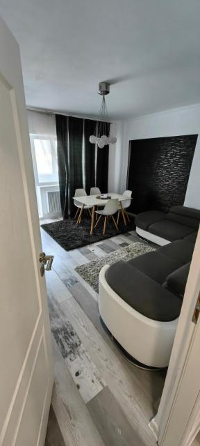 Apartament Roman