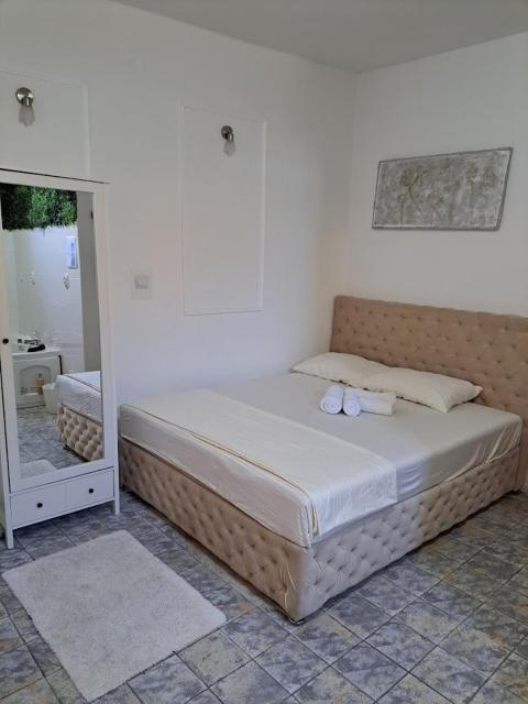 Apartman sa đakuzijem - Zemun, Gardoš kula