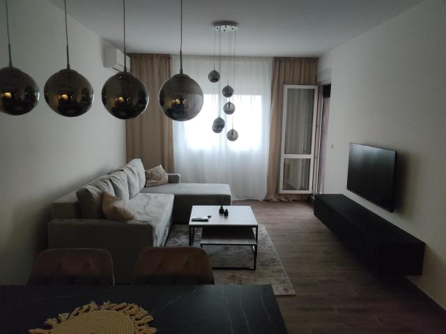 INDJIJA CENTAR Lux Apartment