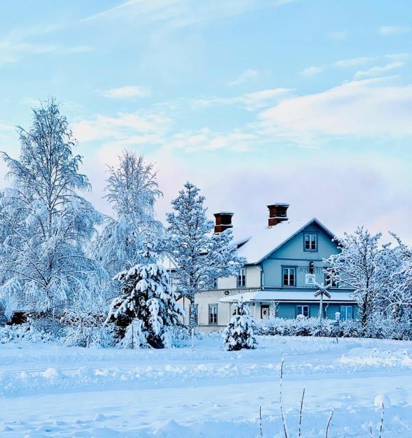 Sjönära Villa Lilla Emma, Jädraås, nära Kungsberget