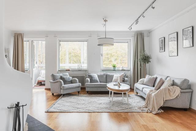 Luxurious 5-room apartment within walking distance to Malmoe Downtown